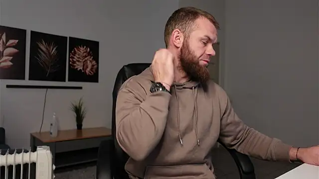 Tommy Burnz online show from 4, 12, 2025