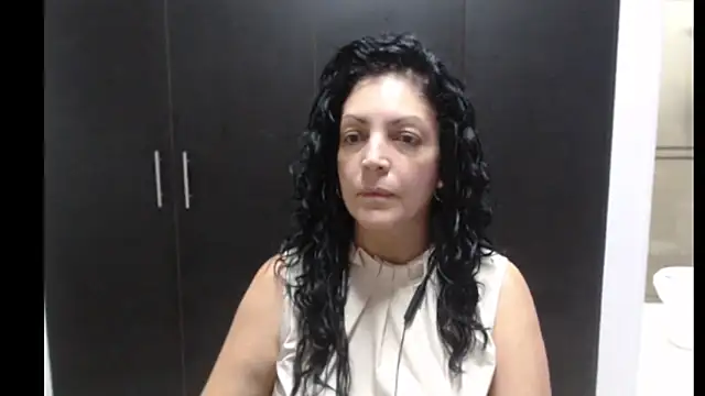 Snapshot of mijal_queen chatting on 17, 9, 2025 mijal queen online show from 17, 9, 2025