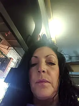 Snapshot of mijal_queen chatting on 30, 11, 2025 mijal queen online show from 30, 11, 2025