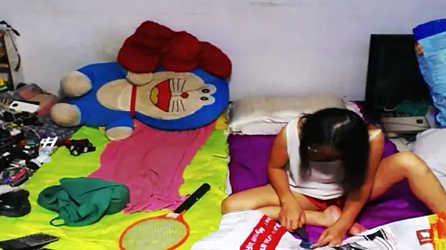 Snapshot of 1CuteAndSexy69 chatting on 13, 2, 2025 1CuteAndSexy69 online show from 13, 2, 2025