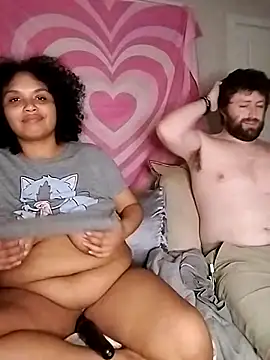 Snapshot of TasteeKitty chatting on 23, 3, 2025 TasteeKitty online show from 23, 3, 2025