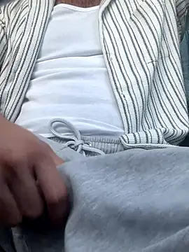 Snapshot of bestofsex99 chatting on 12, 9, 2025 bestofsex99 online show from 12, 9, 2025