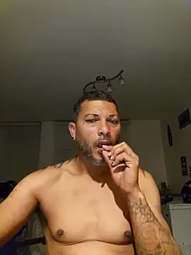 Snapshot of tropikboy chatting on 26, 2, 2026 tropikboy online show from 26, 2, 2026