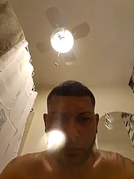 Snapshot of tropikboy chatting on 27, 2, 2026 tropikboy online show from 27, 2, 2026