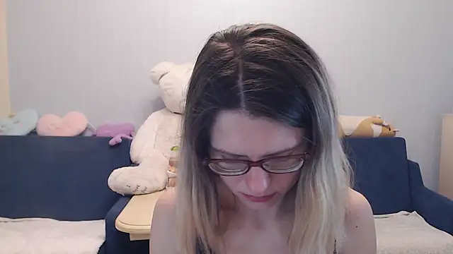 night is dark online show from 21, 11, 2025