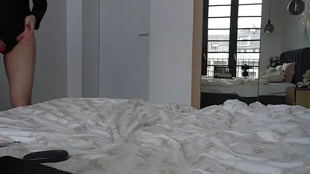 ibiddi online show from 6, 4, 2026