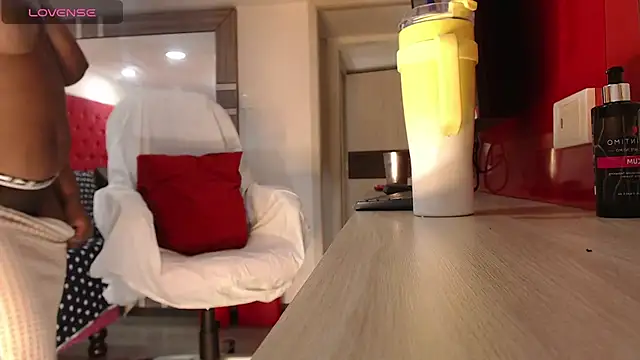 TamyJhonson online show from 7, 3, 2025