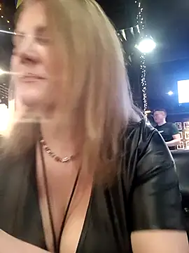 LizaCakes online show from 6, 3, 2025