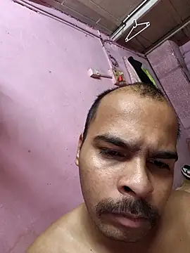 Snapshot of Vickyrajput009 chatting on 1, 11, 2025 Vickyrajput009 online show from 1, 11, 2025