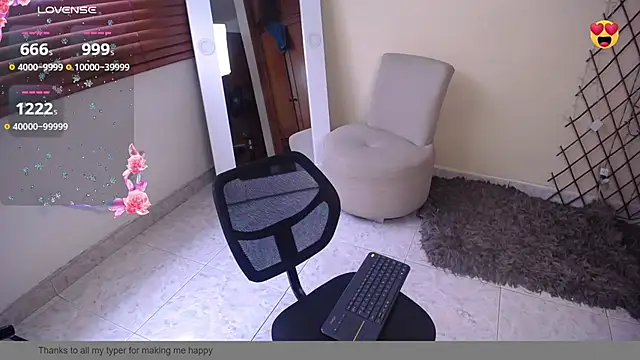 NicoleSantana online show from 12, 9, 2025