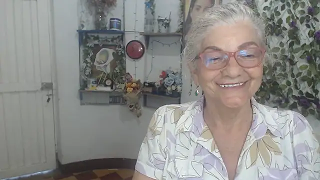 FunnyGrandma online show from 16, 3, 2026