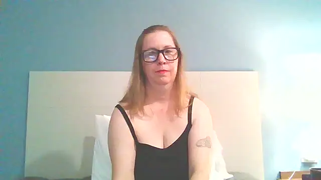 Snapshot of SweetandNaughty1 chatting on 24, 2, 2025 SweetandNaughty1 online show from 24, 2, 2025