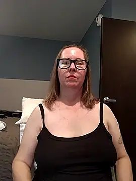 Snapshot of SweetandNaughty1 chatting on 19, 9, 2025 SweetandNaughty1 online show from 19, 9, 2025