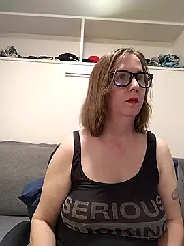 SweetandNaughty1 online show from 12, 3, 2026