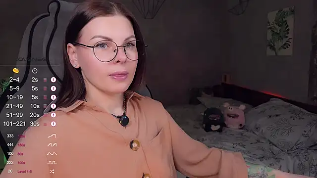 Your Sweet Lilu online show from 15, 4, 2026