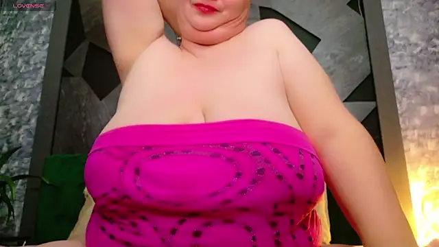 AleshaArabian online show from 4, 2, 2025