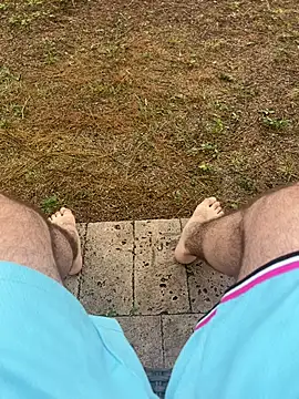 Snapshot of JohnnyBigShot chatting on 12, 1, 2026 JohnnyBigShot online show from 12, 1, 2026