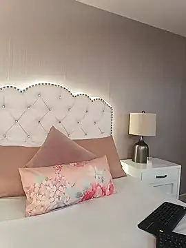 Sofiia W26 online show from 19, 2, 2025