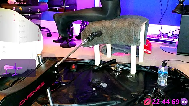 Kinky JXD online show from 24, 2, 2025