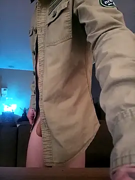 Snapshot of Antonio11111x chatting on 2, 3, 2026 Antonio11111x online show from 2, 3, 2026