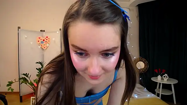 Snapshot of CloudGrace chatting on 22, 2, 2025 CloudGrace online show from 22, 2, 2025