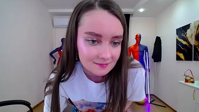 Snapshot of CloudGrace chatting on 26, 2, 2025 CloudGrace online show from 26, 2, 2025