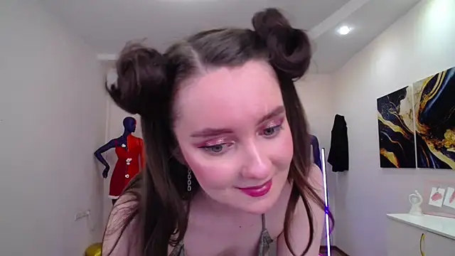 Snapshot of CloudGrace chatting on 19, 3, 2025 CloudGrace online show from 19, 3, 2025