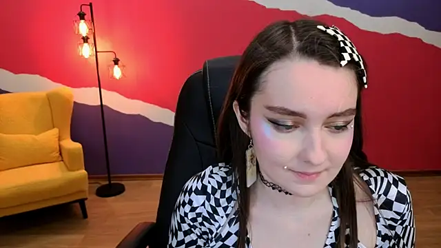 Snapshot of CloudGrace chatting on 13, 9, 2025 CloudGrace online show from 13, 9, 2025