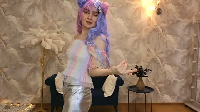 Snapshot of CloudGrace chatting on 22, 9, 2025 CloudGrace online show from 22, 9, 2025