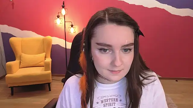 Snapshot of CloudGrace chatting on 14, 11, 2025 CloudGrace online show from 14, 11, 2025