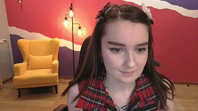 Snapshot of CloudGrace chatting on 16, 11, 2025 CloudGrace online show from 16, 11, 2025