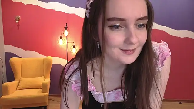 Snapshot of CloudGrace chatting on 3, 12, 2025 CloudGrace online show from 3, 12, 2025