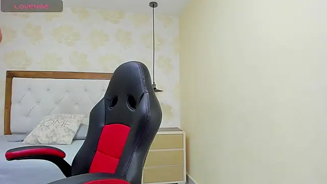 clarisKlein online show from 3, 10, 2025