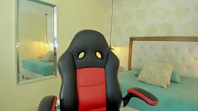 clarisKlein online show from 9, 3, 2026