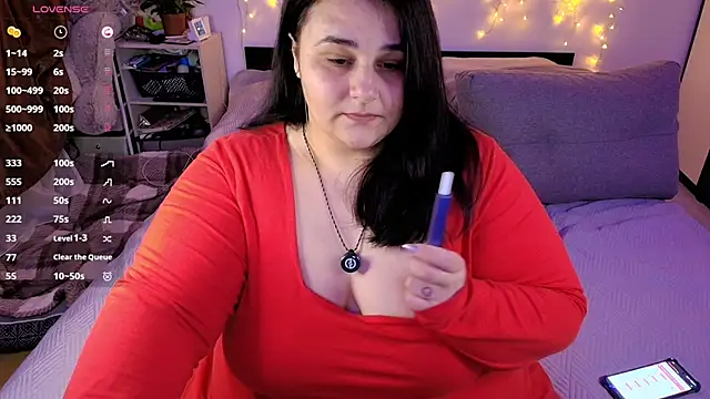 naughtykiss online show from 5, 4, 2026