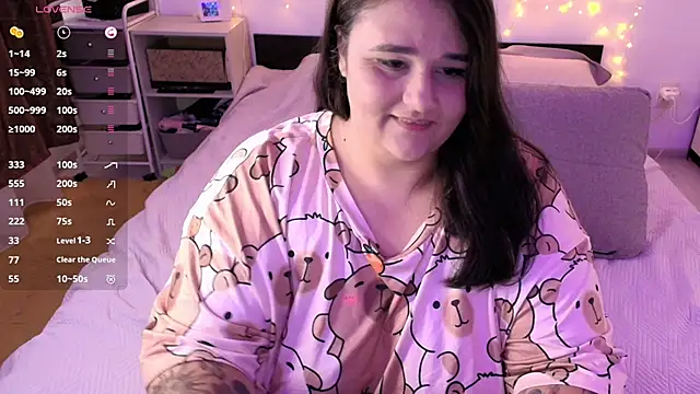 naughtykiss online show from 21, 6, 2026