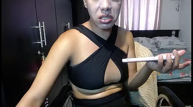 sensual nataliee online show from 4, 2, 2025