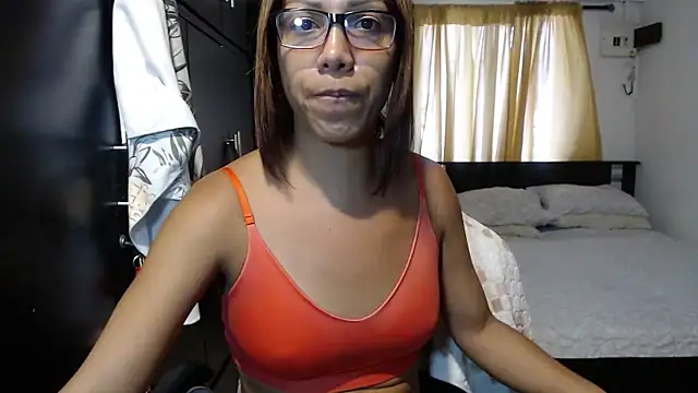 sensual nataliee online show from 25, 2, 2025