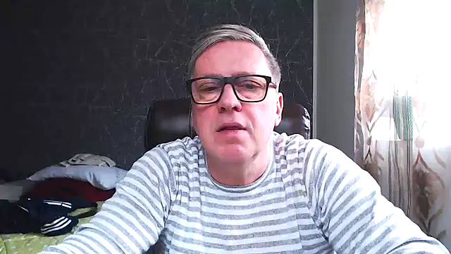 RobertStripX online show from 1, 2, 2025