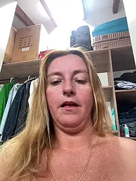 Snapshot of moniquerainx chatting on 26, 6, 2026 moniquerainx online show from 26, 6, 2026