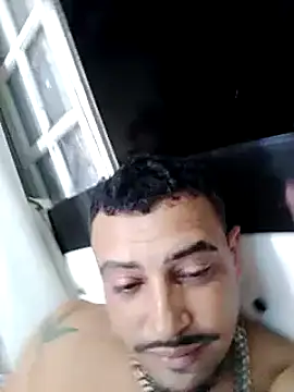 Fadinha-e-Raro online show from 22, 3, 2025