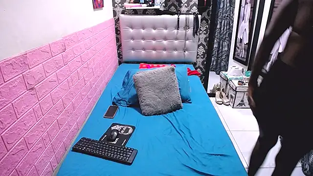 stNatashaBrunette online show from 10, 1, 2025