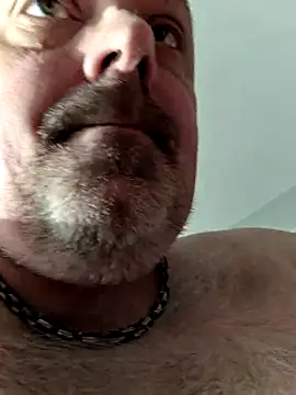 Bibear197511 online show from 26, 11, 2025