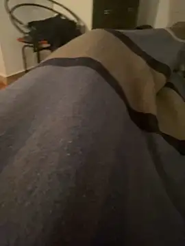 ANONIMO7735 online show from 7, 3, 2025