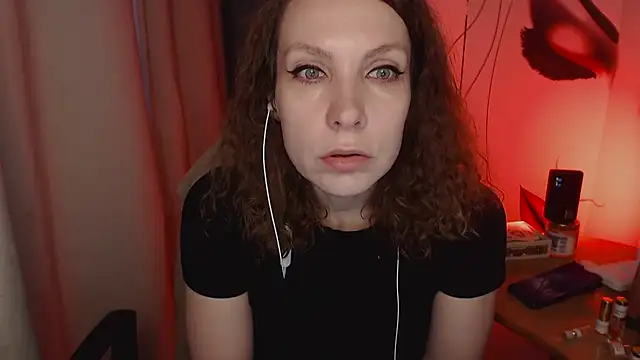 Snapshot of JohansonKatie chatting on 13, 1, 2025 JohansonKatie online show from 13, 1, 2025