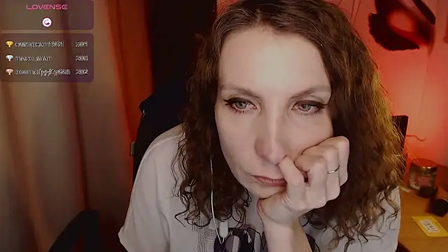 Snapshot of JohansonKatie chatting on 26, 1, 2025 JohansonKatie online show from 26, 1, 2025