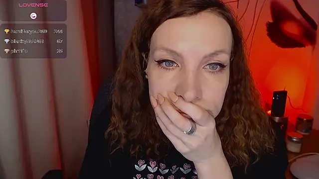 Snapshot of JohansonKatie chatting on 11, 2, 2025 JohansonKatie online show from 11, 2, 2025