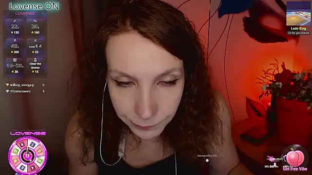 Snapshot of JohansonKatie chatting on 22, 2, 2025 JohansonKatie online show from 22, 2, 2025