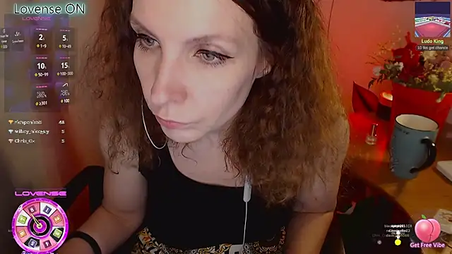 Snapshot of JohansonKatie chatting on 23, 2, 2025 JohansonKatie online show from 23, 2, 2025