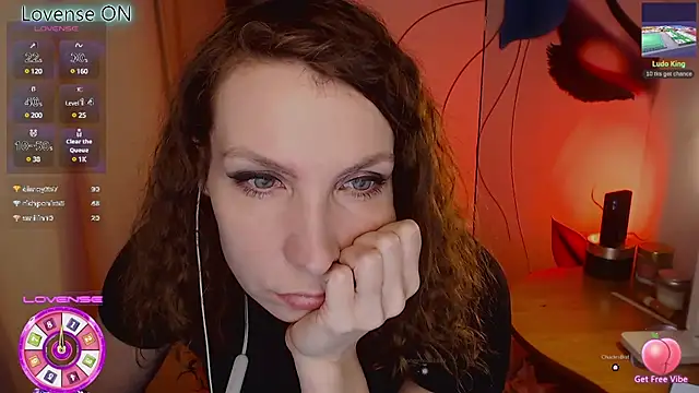 Snapshot of JohansonKatie chatting on 25, 2, 2025 JohansonKatie online show from 25, 2, 2025